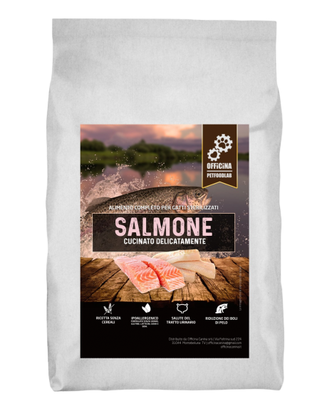 Crocchette per gatto sterilizzato al salmone e pesce bianco